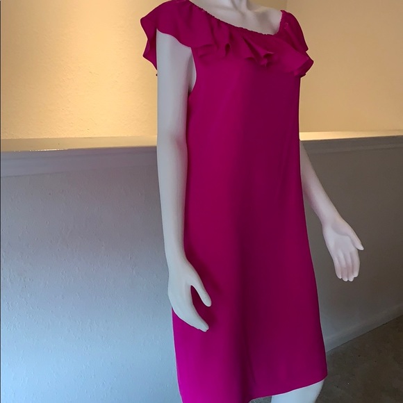 Dress - Picture 2 of 8